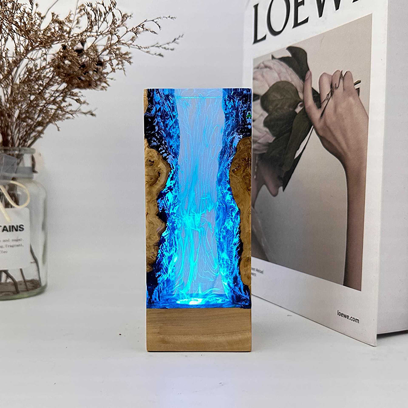 โคมไฟเรซิ่นรูปทรงสิ่งมีชีวิตใน - Resin Art Baby บทวิจารณ์และราคา